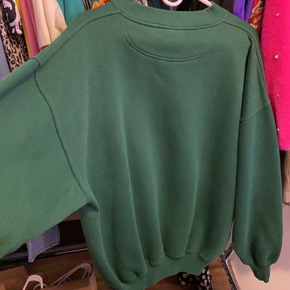 Notre Dame Fighting Irish sweater☘️ - Picture 4 of 4